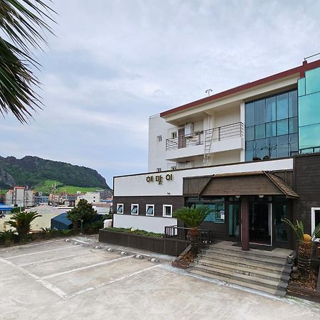 Seongsan Sunrise Pension Seogwipo Eksteriør billede